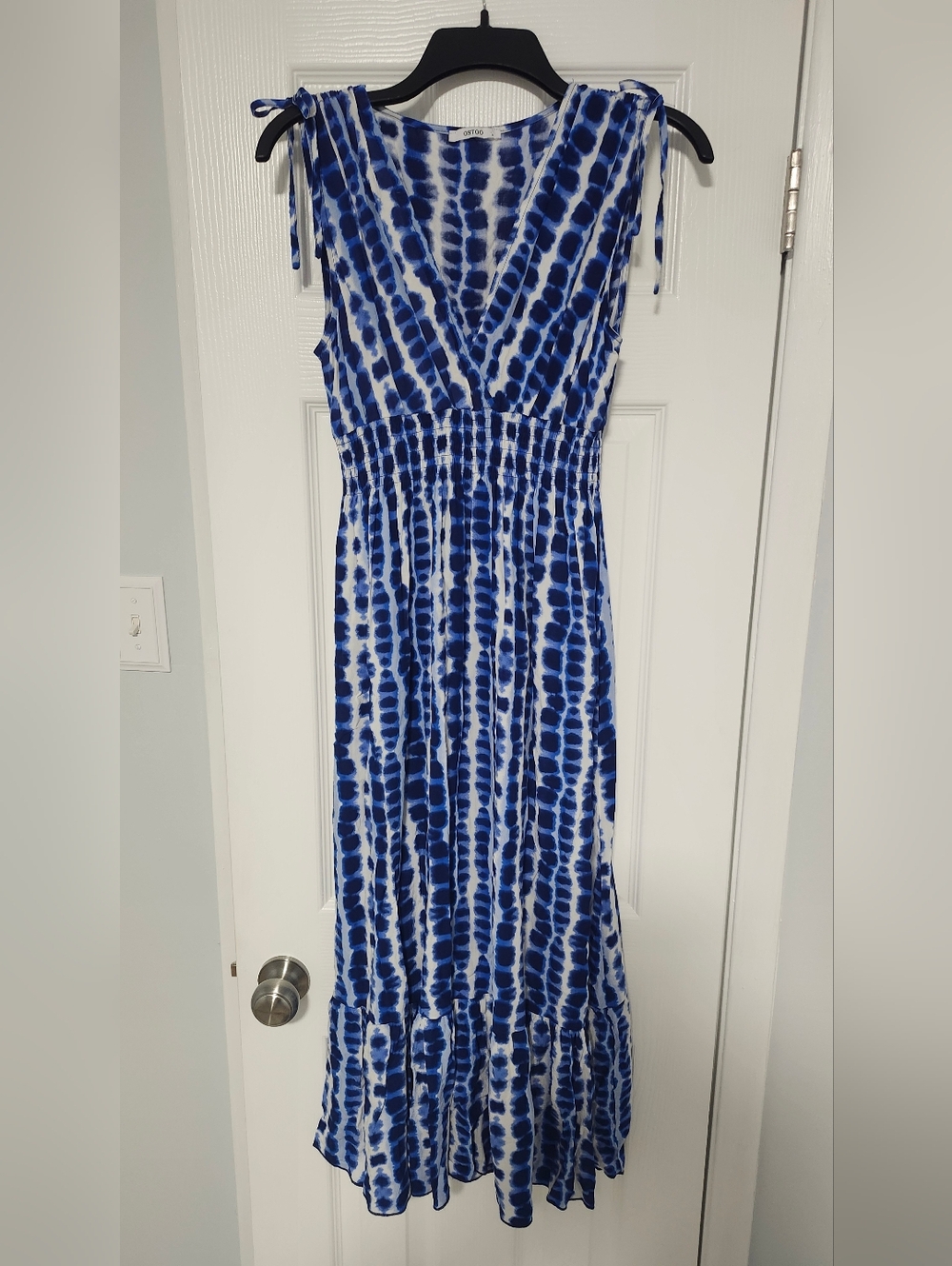 Blue and White Tie-Dye Maxi Dress